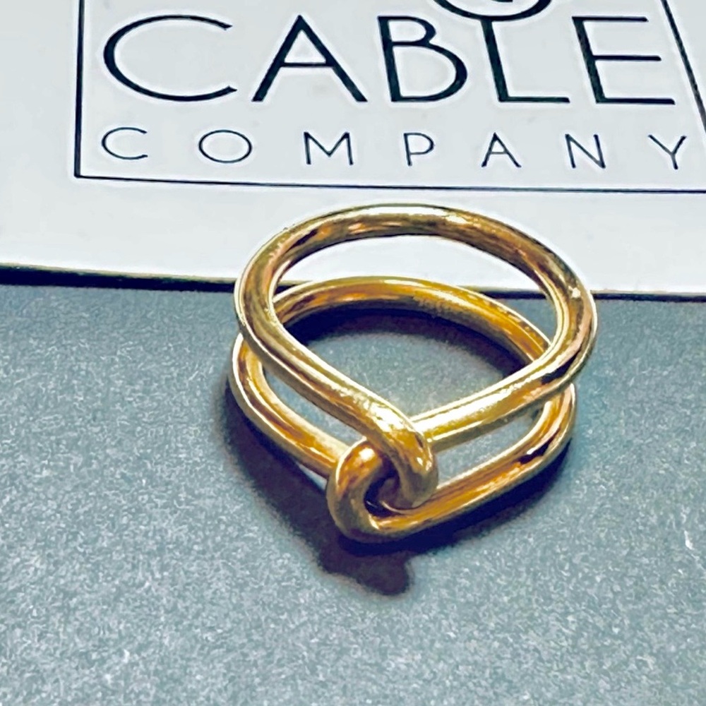 NWT Gold Love Knot Ring | Polished Stainless Steel - Picture 3 of 3